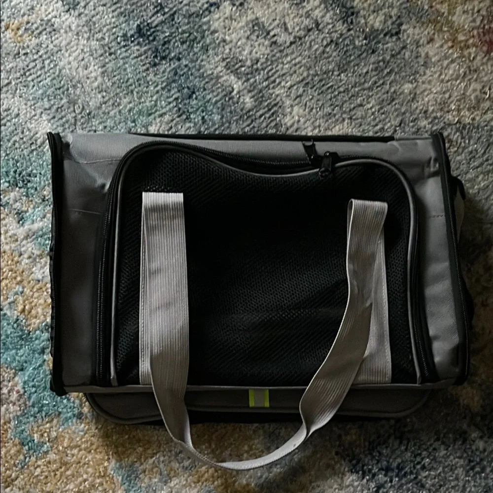 Gray and Black pet Carrier with Ventilated Panel